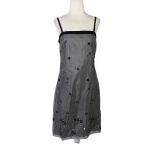 Vintage 90s Ann Taylor Grey Silk Floral Embroidered Mini Cocktail Dress 4